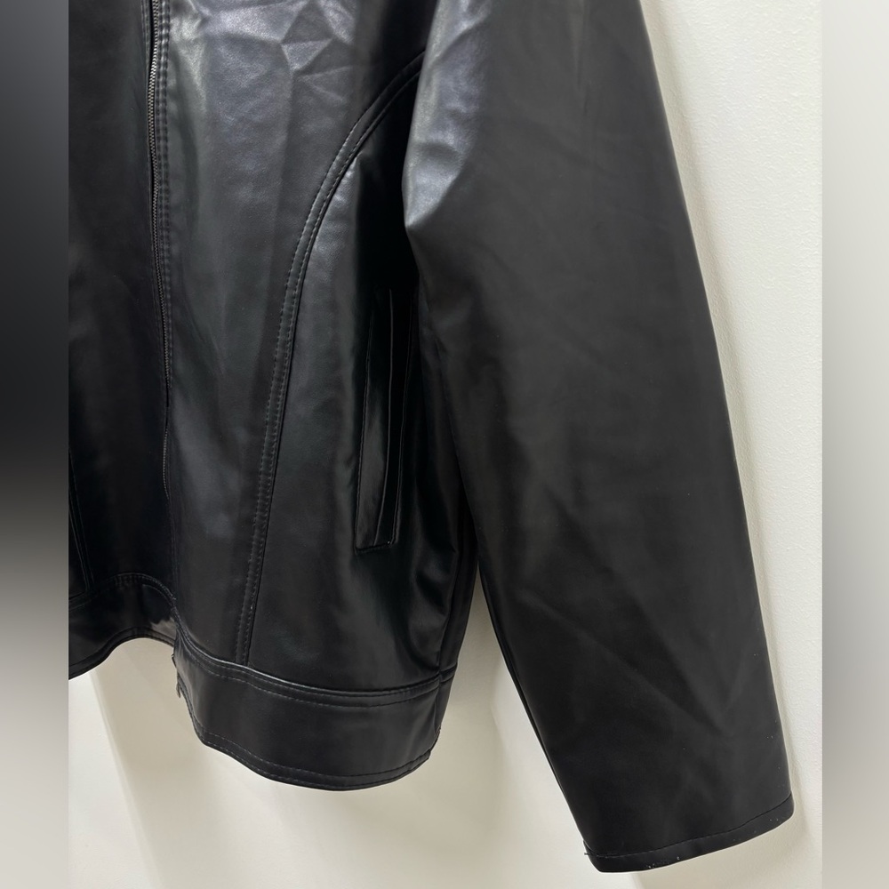 Authentic Versace Black Leather Jacket - image 4